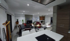Spacious 4-bed villa in Palodeia with mountain views 