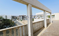 Stylish 2-bed penthouse in Agios Athanasios with city views 