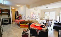 Stylish 2-bed penthouse in Agios Athanasios with city views 