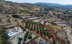 Land 2500 m2 for sale in Polemi, Paphos