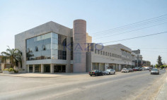 Expansive shop in Zakaki, 3287 m2 