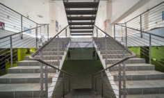 Expansive shop in Zakaki, 3287 m2 