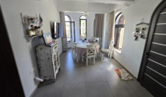 6 bedroom house for sale in Paralimni