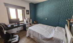 6 bedroom house for sale in Paralimni