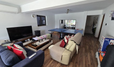 6 bedroom house for sale in Paralimni