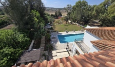 6 bedroom house for sale in Paralimni