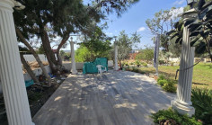 6 bedroom house for sale in Paralimni