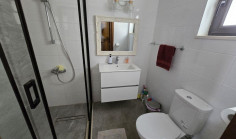 6 bedroom house for sale in Paralimni