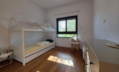 Spacious 4 bedroom apartment to rent in Engomi