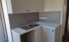 Large commercial to rent in Aglantzia