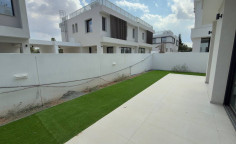 5 bedroom house to rent in Geri