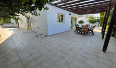 Spacious 4 bedroom house to rent in Protaras