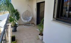 Charming 2-bed apartment in Mesa Geitonia with city views 