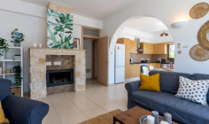 2 bedroom house to rent in Agia Thekla