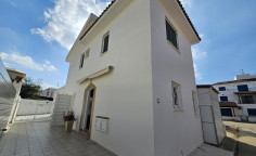 2 bedrooms house to rent in Kapparis