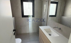 Modern 5-bed villa in Agios Athanasios with sea views 
