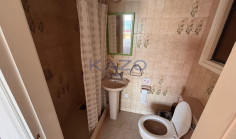 Furnished seafront 2-bed apartment in Neapolis 