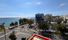 Furnished seafront 2-bed apartment in Neapolis 