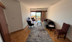 Furnished seafront 2-bed apartment in Neapolis 