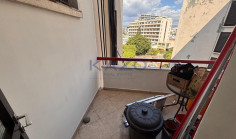 Furnished seafront 2-bed apartment in Neapolis 