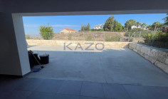 Spacious 4-bed villa in Monagroulli with sea views 