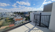 Luxury 3 bedrooms apartment for sale in Engomi