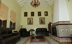 Luxury 4 bedroom furnished villa with swimming pool for sale in Aphrodite Hills
