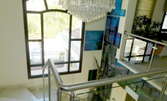 5 b/r villa | Sea Caves 