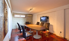 Office / shop in St Raphael area for sale 