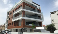 For rent new modern 2 bedroom apartment, 400m from sandy beach! 
