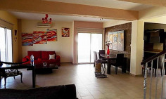 For sale a 3 bedroom house in Agios Athanasios, Limassol 