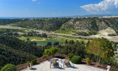 Junior villa for sale at Aphrodite Hills 