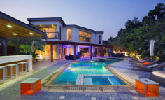 Luxury modern design villa on the beach 