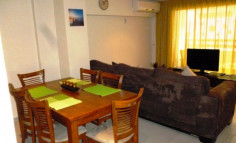 Coco de mer 2-bedroom, fully renovated, beach-front apartment 