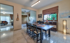A luxury 4-bed villa for sale at Linopetra, behind sklavenitis spmk, in an upscale exclusive neighbourhood!