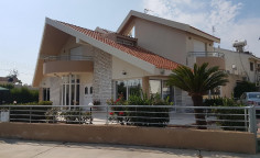For sale a 4-bedroom house at Ekali, Limassol 
