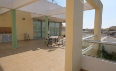 Nice 3-bedroom penthouse for sale, 1khm from the beach in Limassol! 