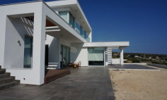 Modern house in the premium area of kefalokremmos, Limassol 