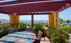 Fantastic penthouse for sale in the Limassol Marina 