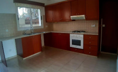 Town house/maisonette for sale 