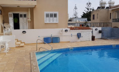 For sale 2 bedrooms ground floor apartment 