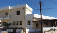 5 bedroom villa for sale at Ayia Fyla 