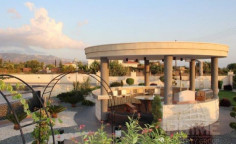 Luxury 3 bedroom villa for sale in Sea Caves