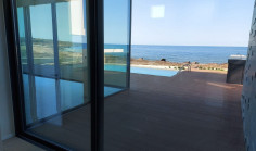 Beautiful 4 bedroom house with swimming pool for sale in Kato Paphos
