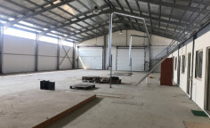 Spacious warehouse 822 m2 for sale in Aradippou