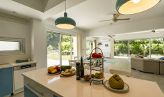 Beautiful 3 bedroom house with swimming pool for sale in Konia