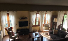 Large 4 bedroom apartment for sale in Aglantzia