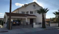 Spacious 3 bedroom house for sale in Dali