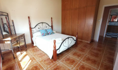 4 bedroom house with swimming pool for sale in Tersefanou