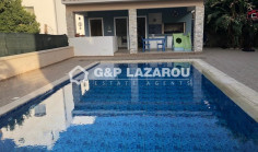 Lovely 5 bedrooms house with swimming pool for sale in Strovolos